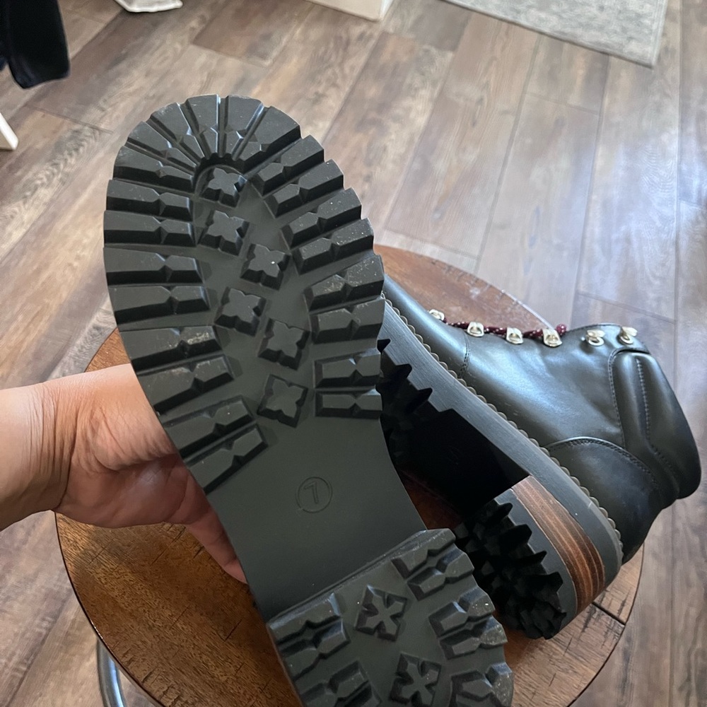 Target boots - Picture 2 of 5